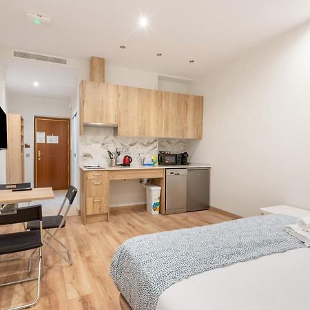 1 Bedroom 1 Bathroom Furnished - Justicia - Modern - Mintystay Madrid Exteriör bild