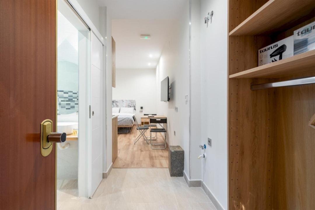 1 Bedroom 1 Bathroom Furnished - Justicia - Modern - Mintystay Madrid Exteriör bild